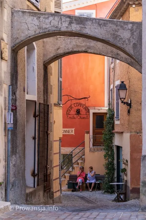 Biot
