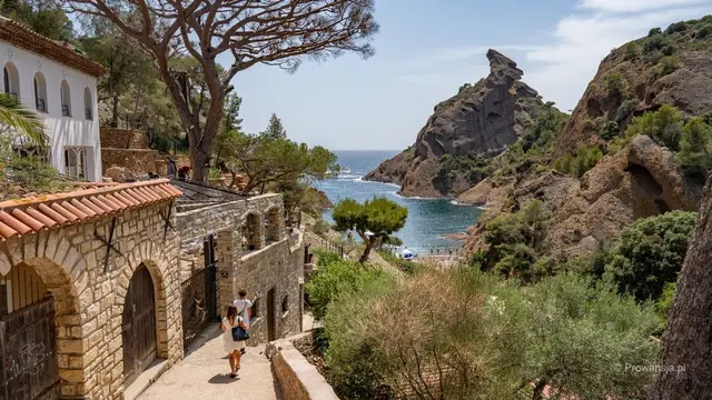 Calanque de Figuerolles