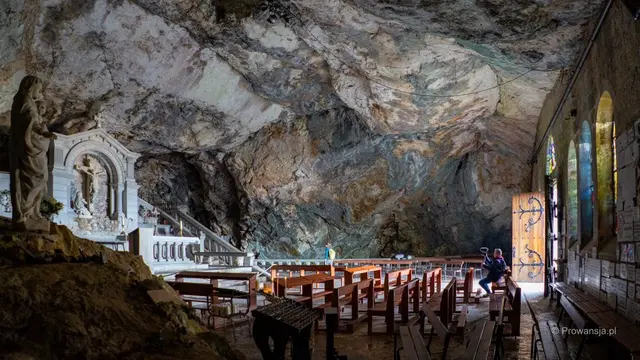 Grota św. Marii Magdaleny w Prowansji