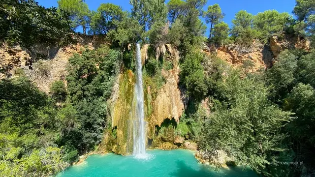 Sillans-la-Cascade